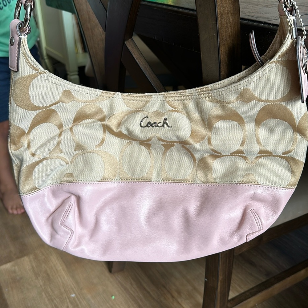 Coach shoulder bag